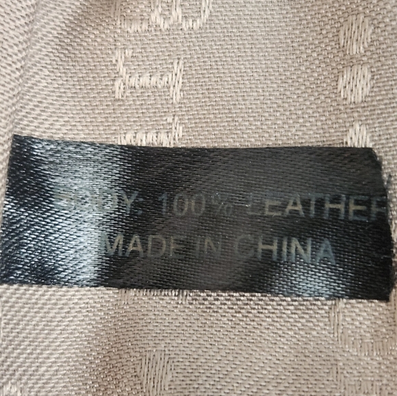 Soft Tan Leather Shoulder Bag by Margot - Picture 5 of 8